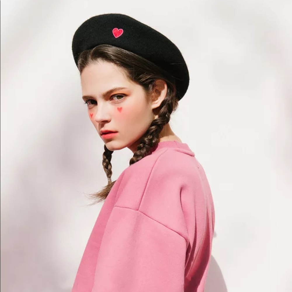 Black beret